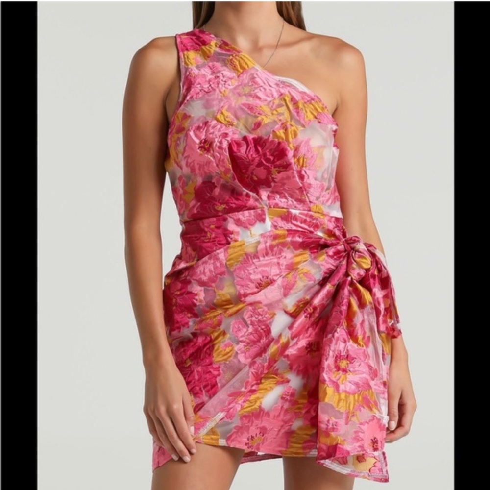 Floral One-Shoulder Dress. Reverse/Showpo